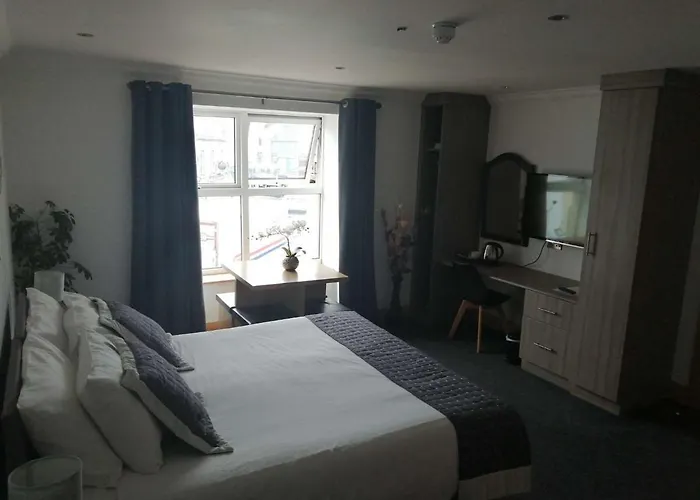 Reveller Bar Donegal Town